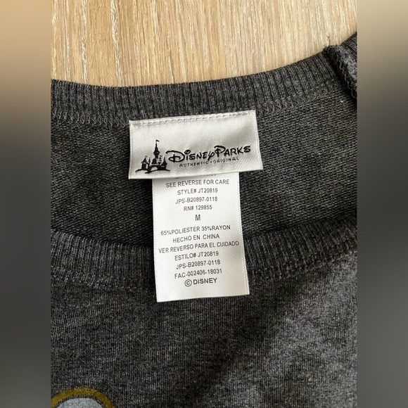 NWT Disney Parks Women’s Happiest Place on Earth Lightweight Grey Sweatshirt - M - Picture 3 of 5